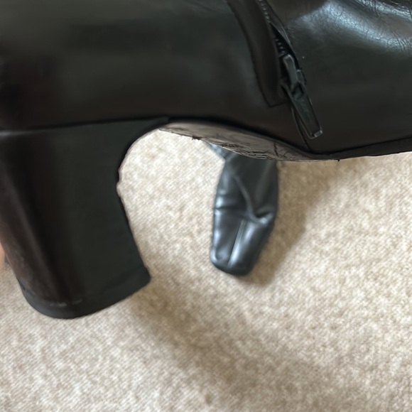 Vintage leather Enrico Antinori square toe square heel calf high boots 39.5 - Picture 6 of 9